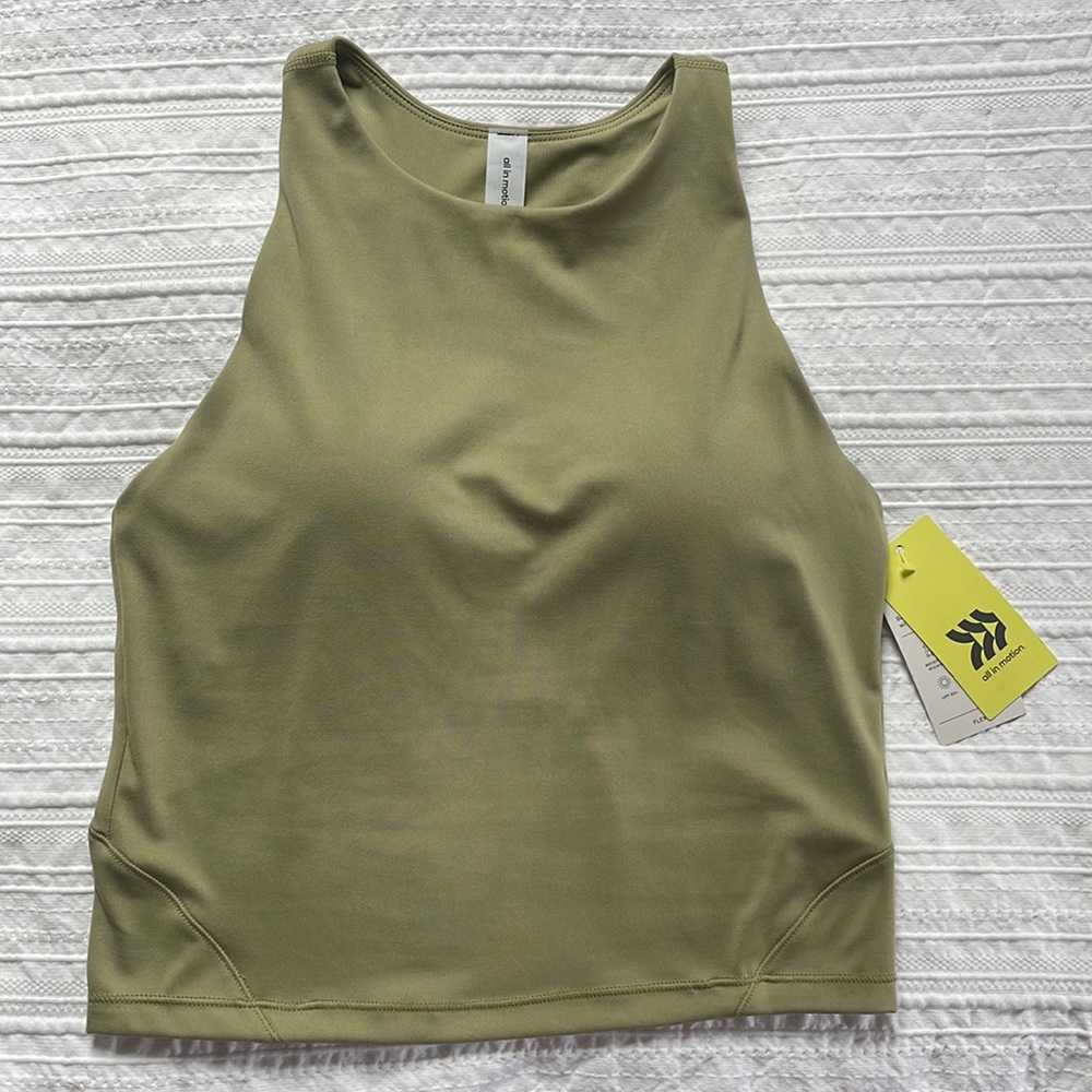 NWT All in Motion Cropped Bra Tank - Olive Green 🫒